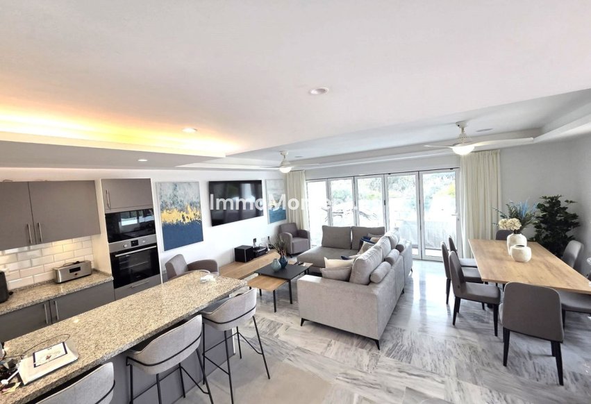 Wiederverkauf - Freistehende Villa - Marbella - Artola