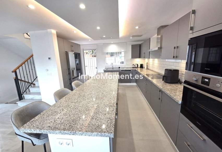 Wiederverkauf - Freistehende Villa - Marbella - Artola