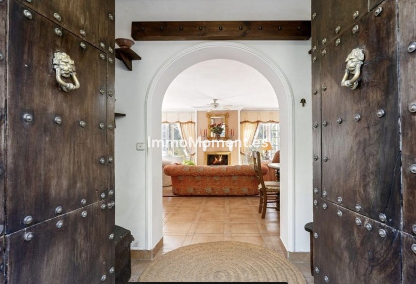 Wiederverkauf - Freistehende Villa - Marbella - El Rosario