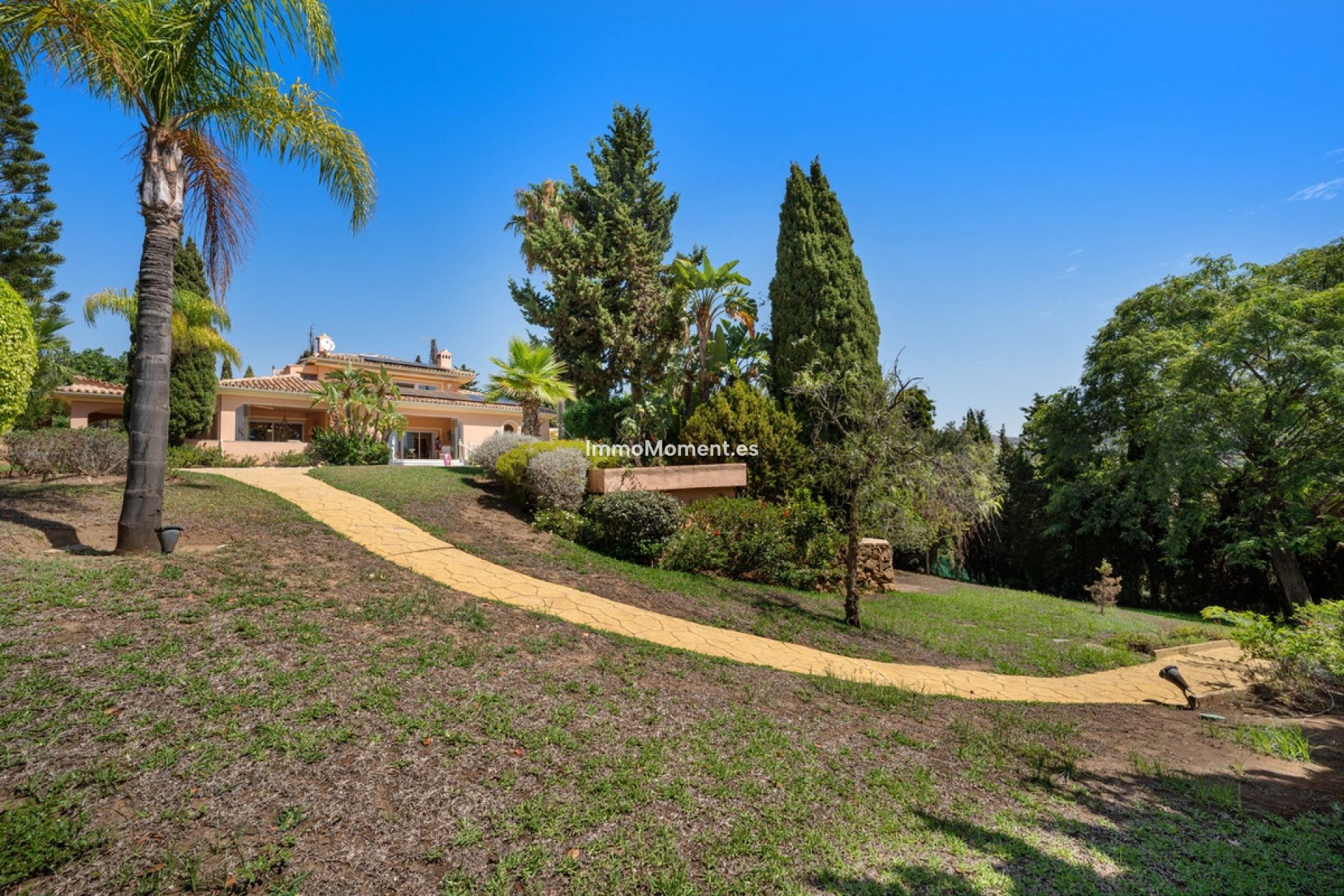 Wiederverkauf - Freistehende Villa - Marbella - Elviria