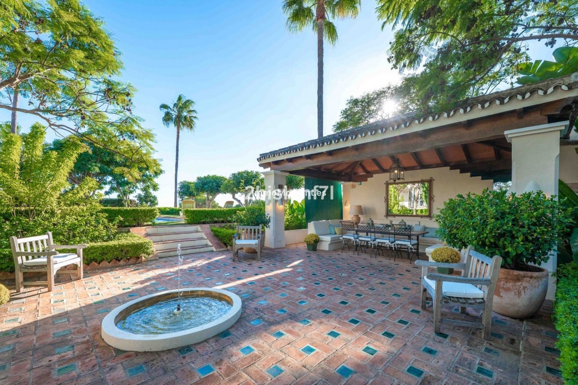 Wiederverkauf - Freistehende Villa - Marbella - Elviria