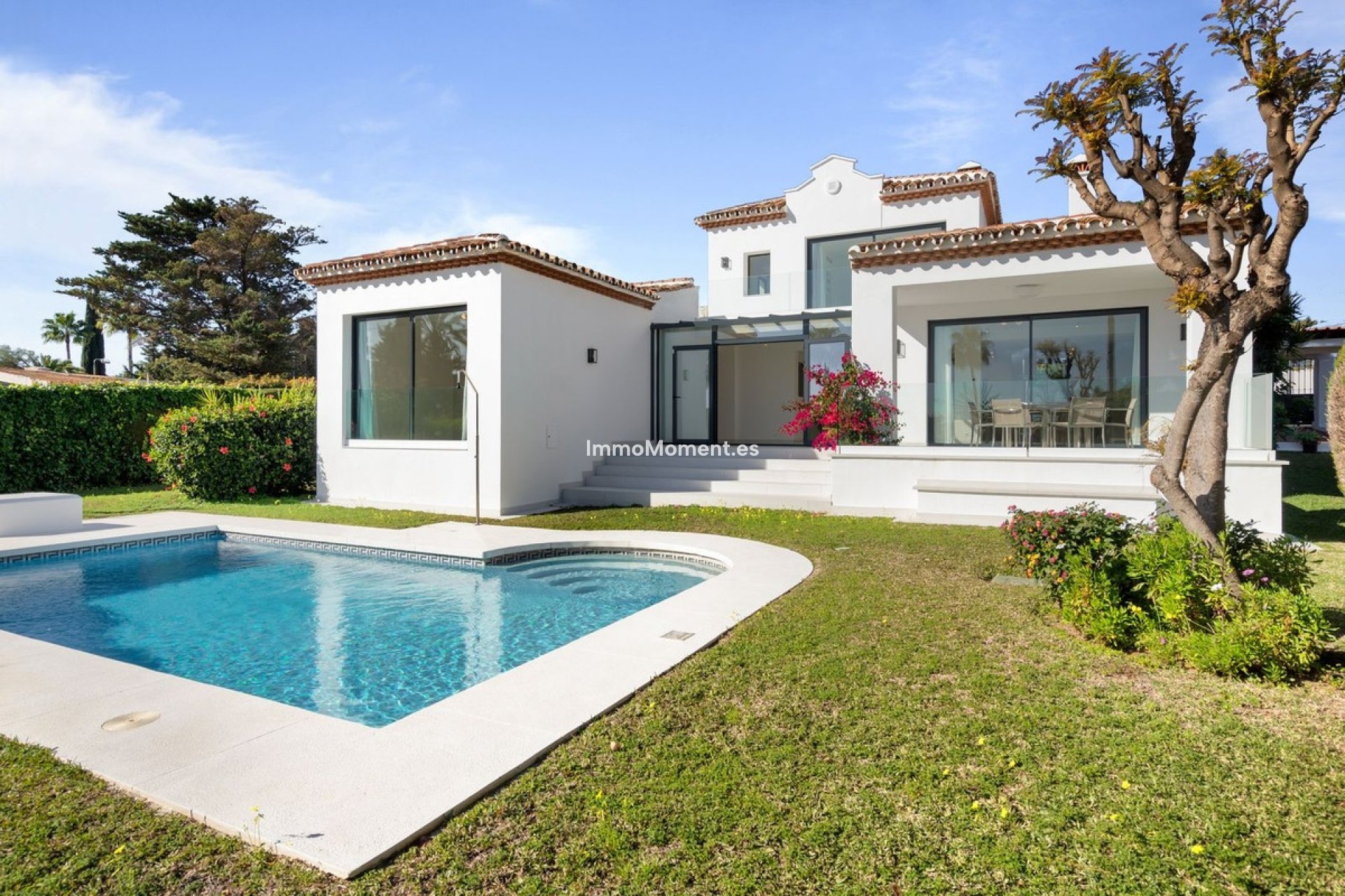 Wiederverkauf - Freistehende Villa - Marbella - Elviria