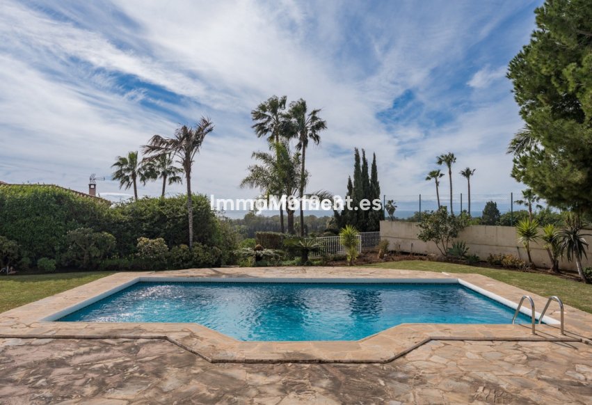 Wiederverkauf - Freistehende Villa - Marbella - Elviria
