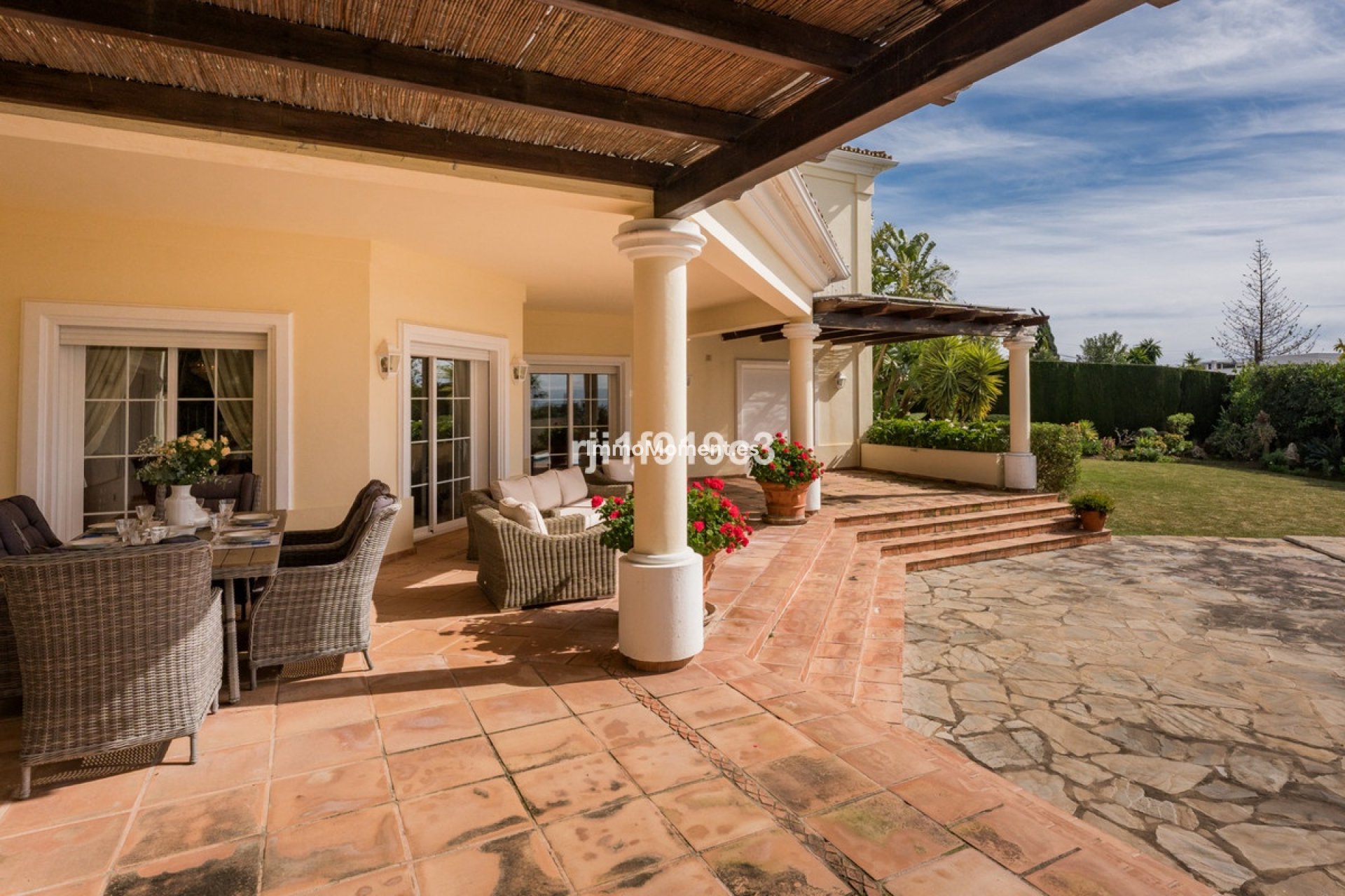 Wiederverkauf - Freistehende Villa - Marbella - Elviria