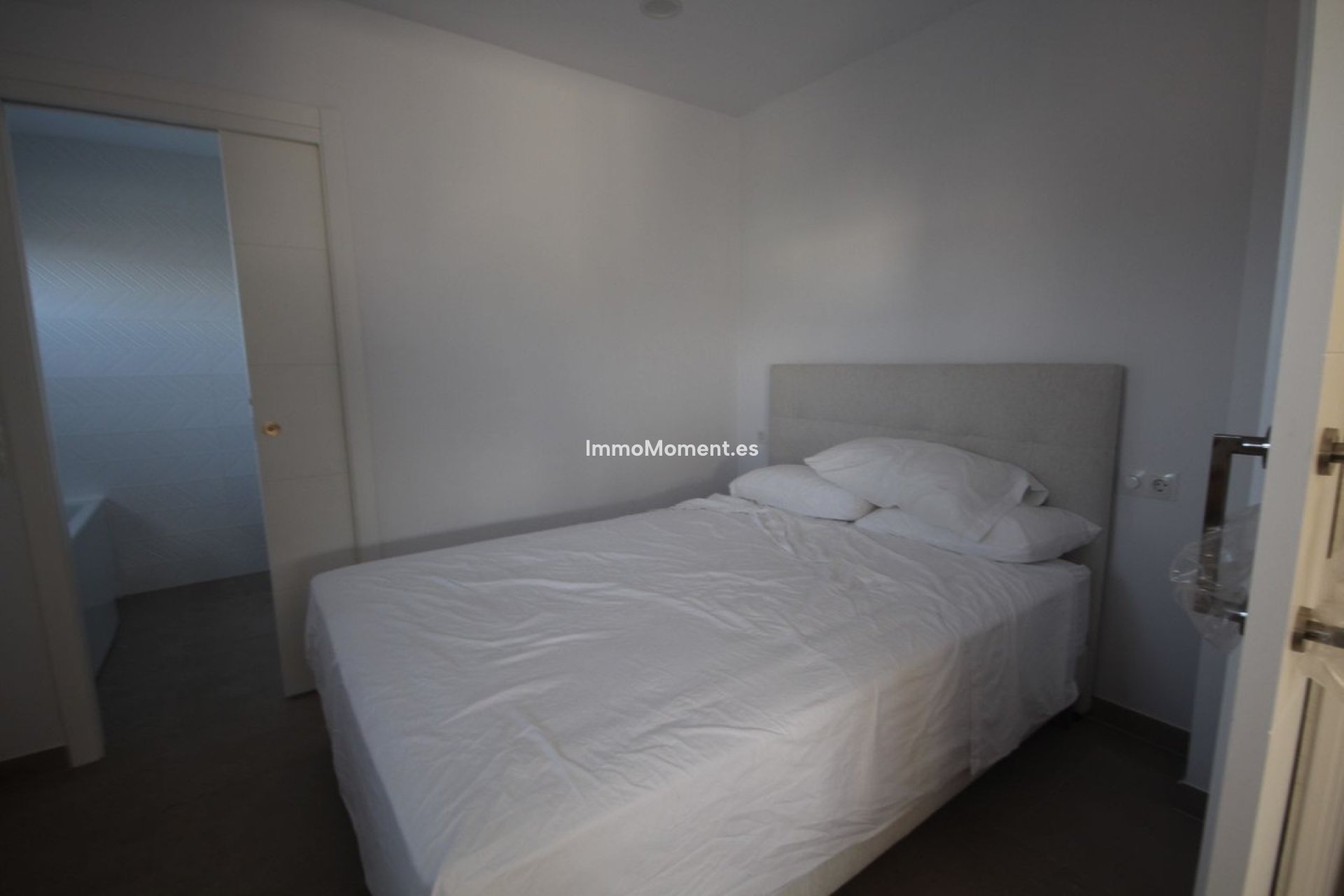 Wiederverkauf - Freistehende Villa - Marbella - Elviria