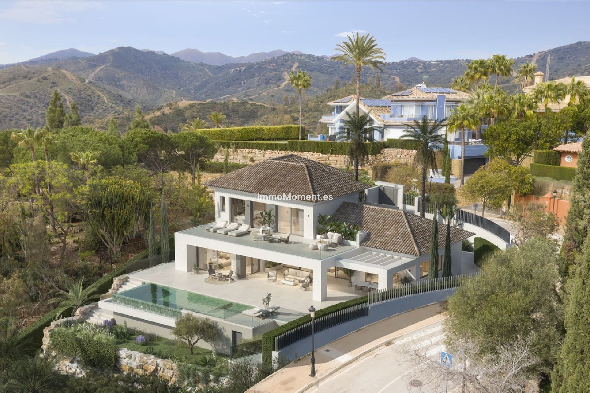 Wiederverkauf - Freistehende Villa - Marbella - Elviria