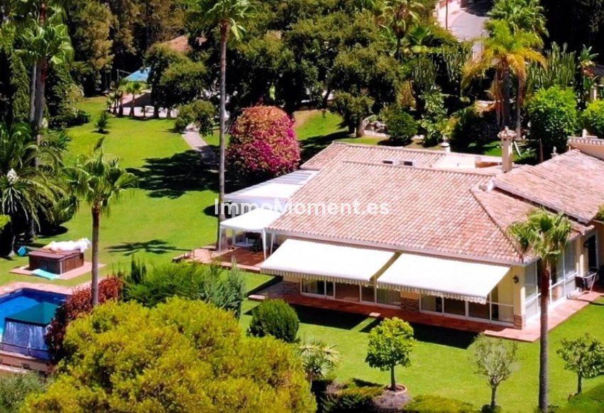 Wiederverkauf - Freistehende Villa - Marbella - Elviria