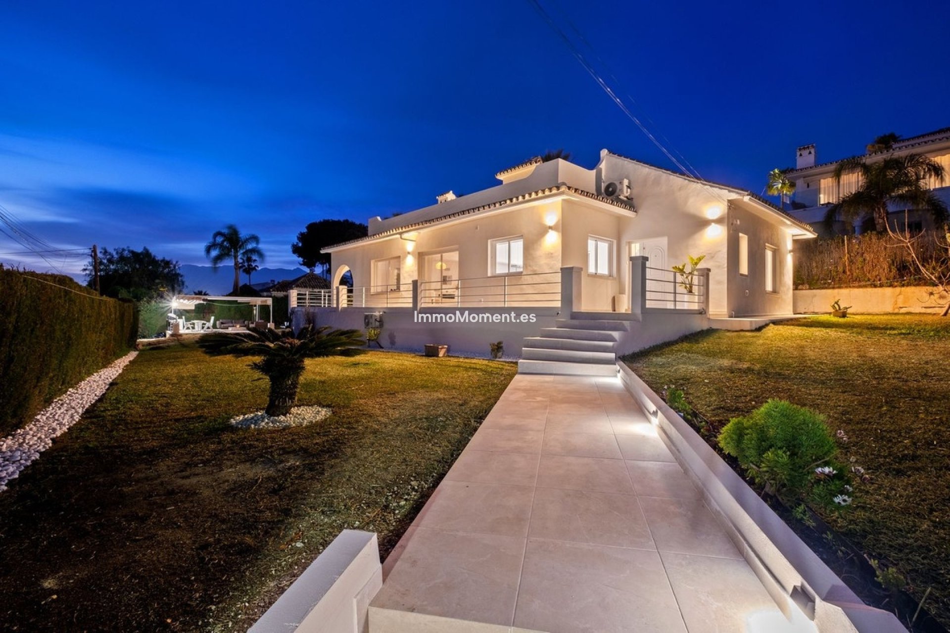 Wiederverkauf - Freistehende Villa - Marbella - Elviria