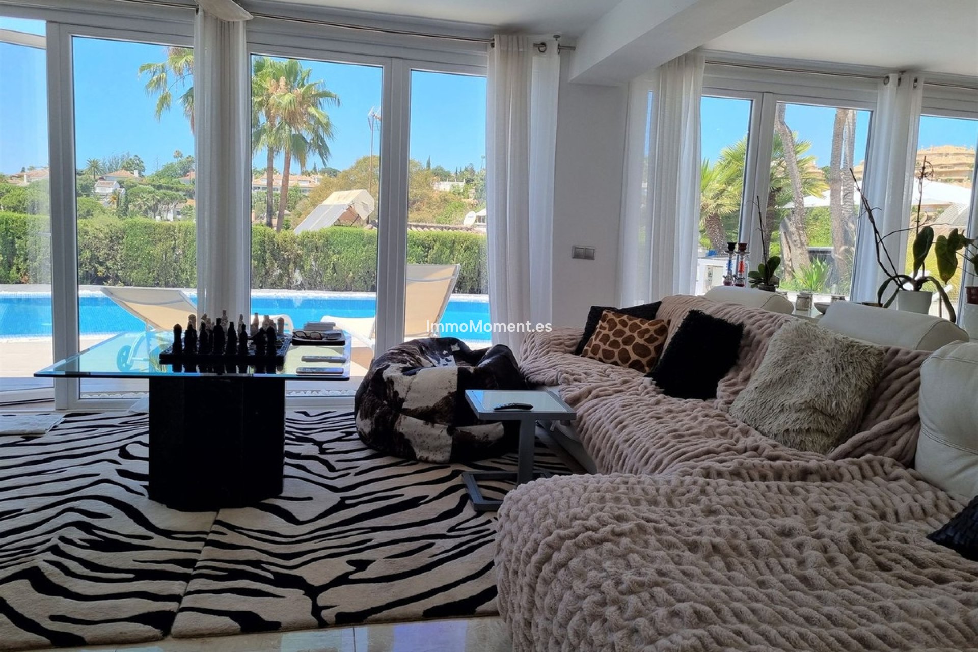 Wiederverkauf - Freistehende Villa - Marbella - Elviria