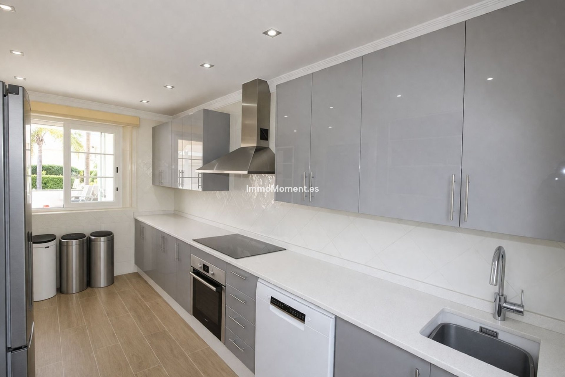 Wiederverkauf - Freistehende Villa - Marbella - Elviria