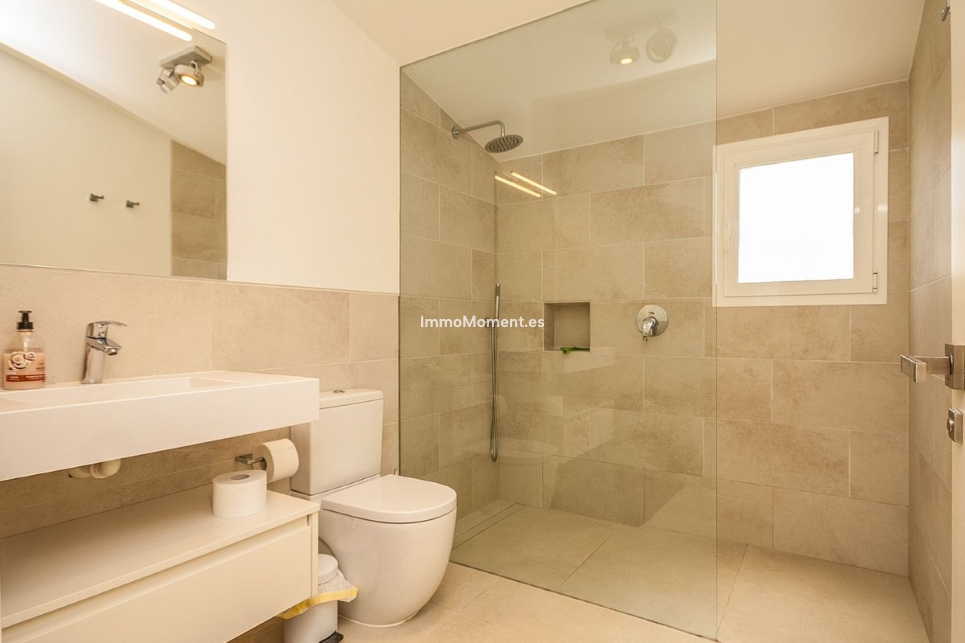 Wiederverkauf - Freistehende Villa - Marbella - Elviria
