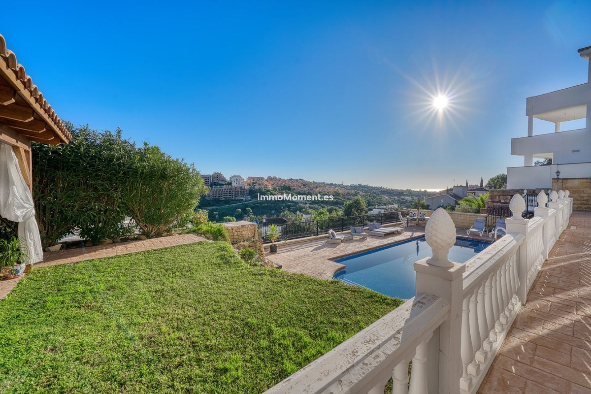 Wiederverkauf - Freistehende Villa - Marbella - Elviria