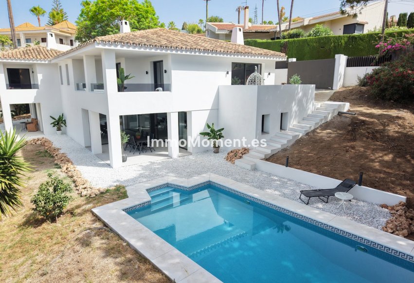Wiederverkauf - Freistehende Villa - Marbella - Elviria