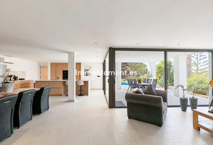 Wiederverkauf - Freistehende Villa - Marbella - Elviria
