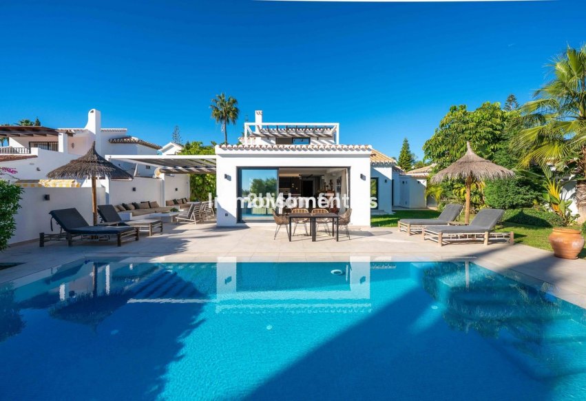 Wiederverkauf - Freistehende Villa - Marbella - Elviria