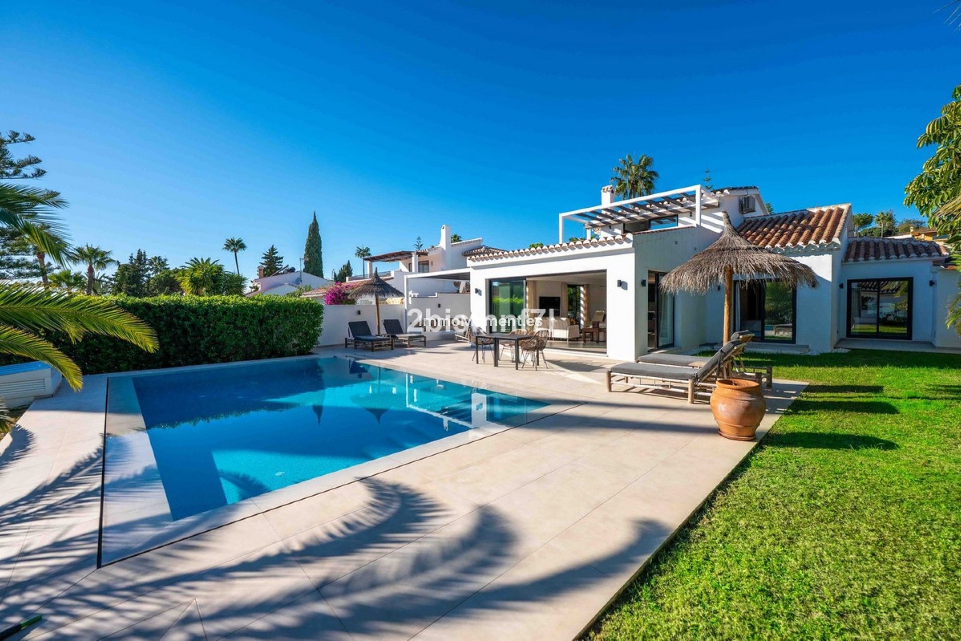 Wiederverkauf - Freistehende Villa - Marbella - Elviria