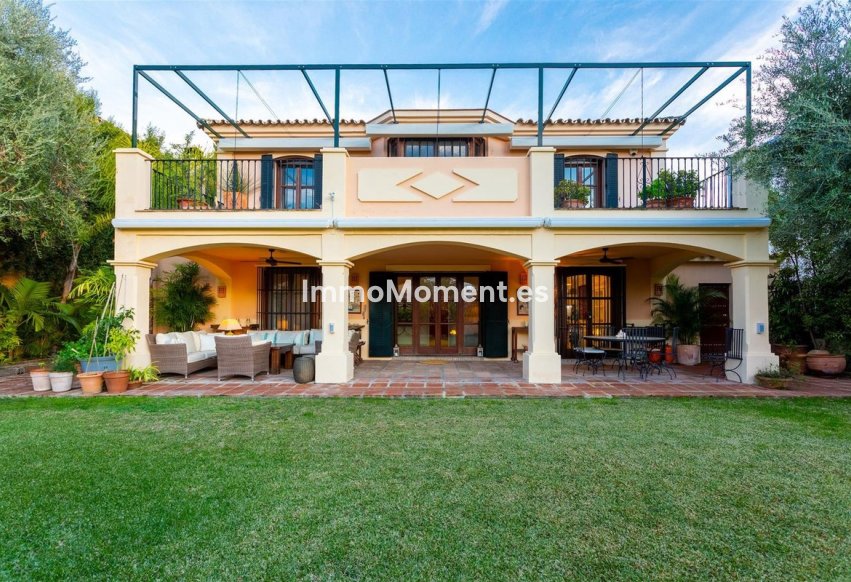 Wiederverkauf - Freistehende Villa - Marbella - Guadalmina Alta
