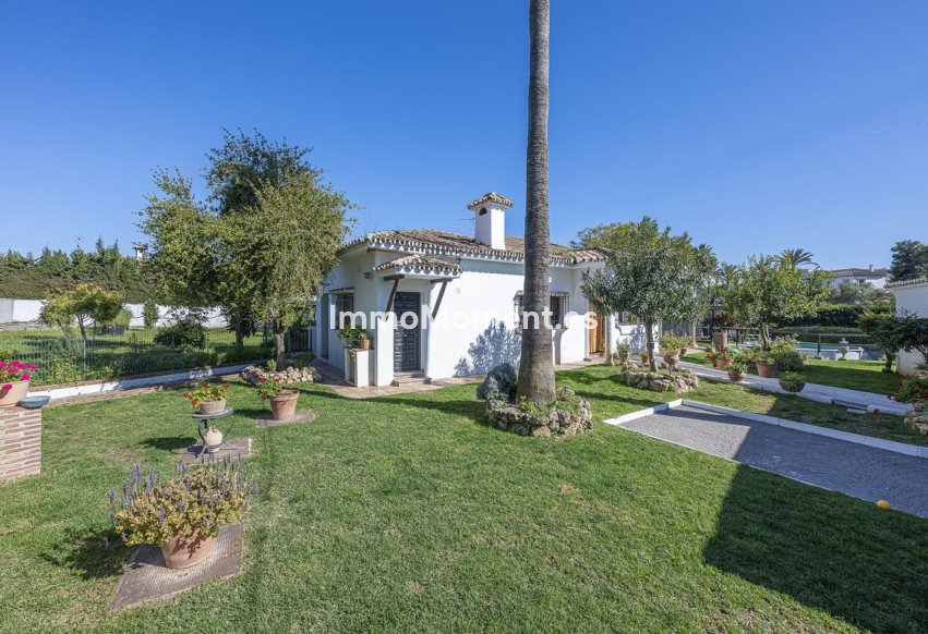 Wiederverkauf - Freistehende Villa - Marbella - Guadalmina Alta