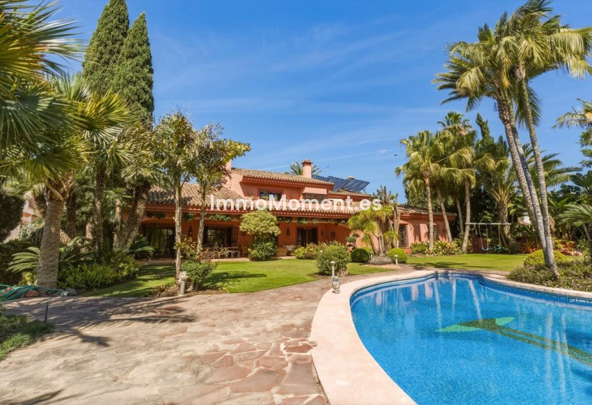 Wiederverkauf - Freistehende Villa - Marbella - Guadalmina Alta