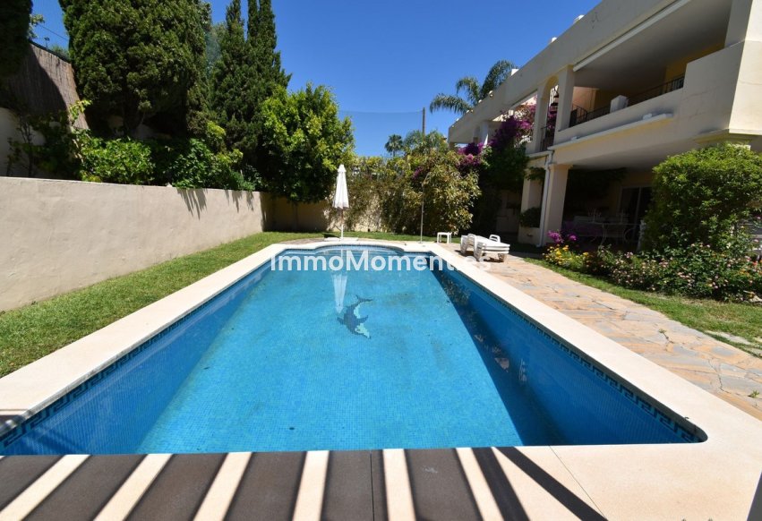 Wiederverkauf - Freistehende Villa - Marbella - Guadalmina Alta