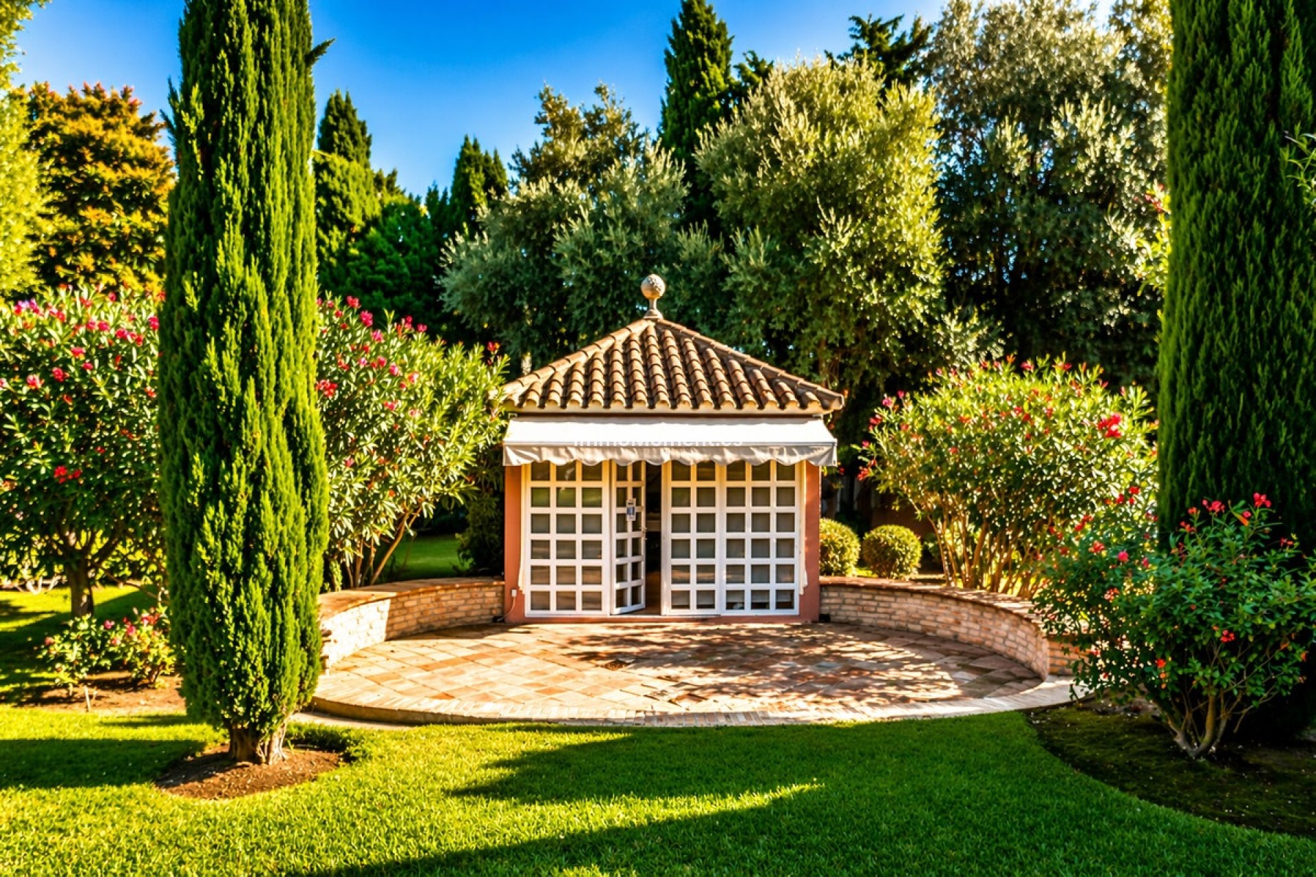 Wiederverkauf - Freistehende Villa - Marbella - Guadalmina Baja