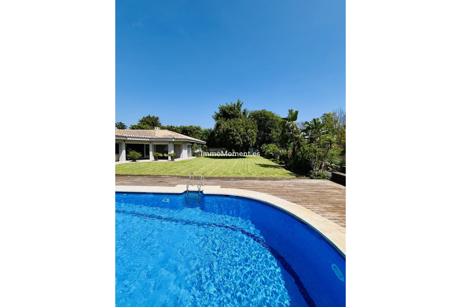 Wiederverkauf - Freistehende Villa - Marbella - Guadalmina Baja
