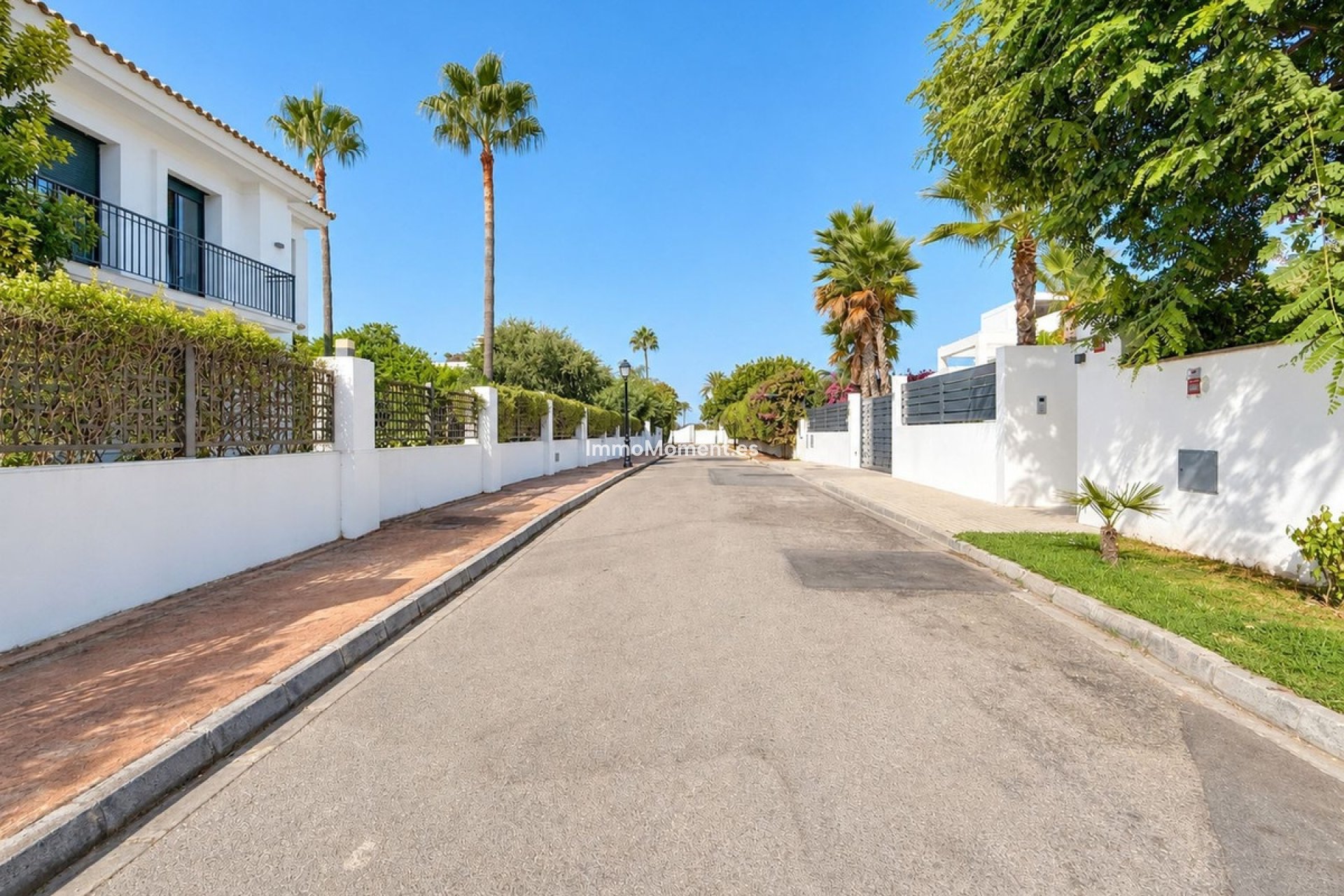 Wiederverkauf - Freistehende Villa - Marbella - Guadalmina Baja