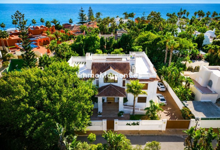 Wiederverkauf - Freistehende Villa - Marbella - Guadalmina Baja