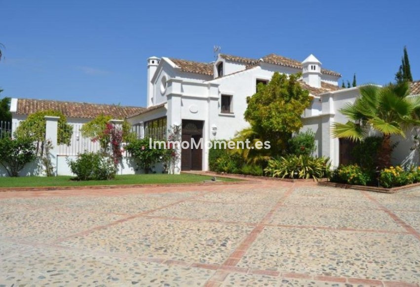 Wiederverkauf - Freistehende Villa - Marbella - Guadalmina Baja