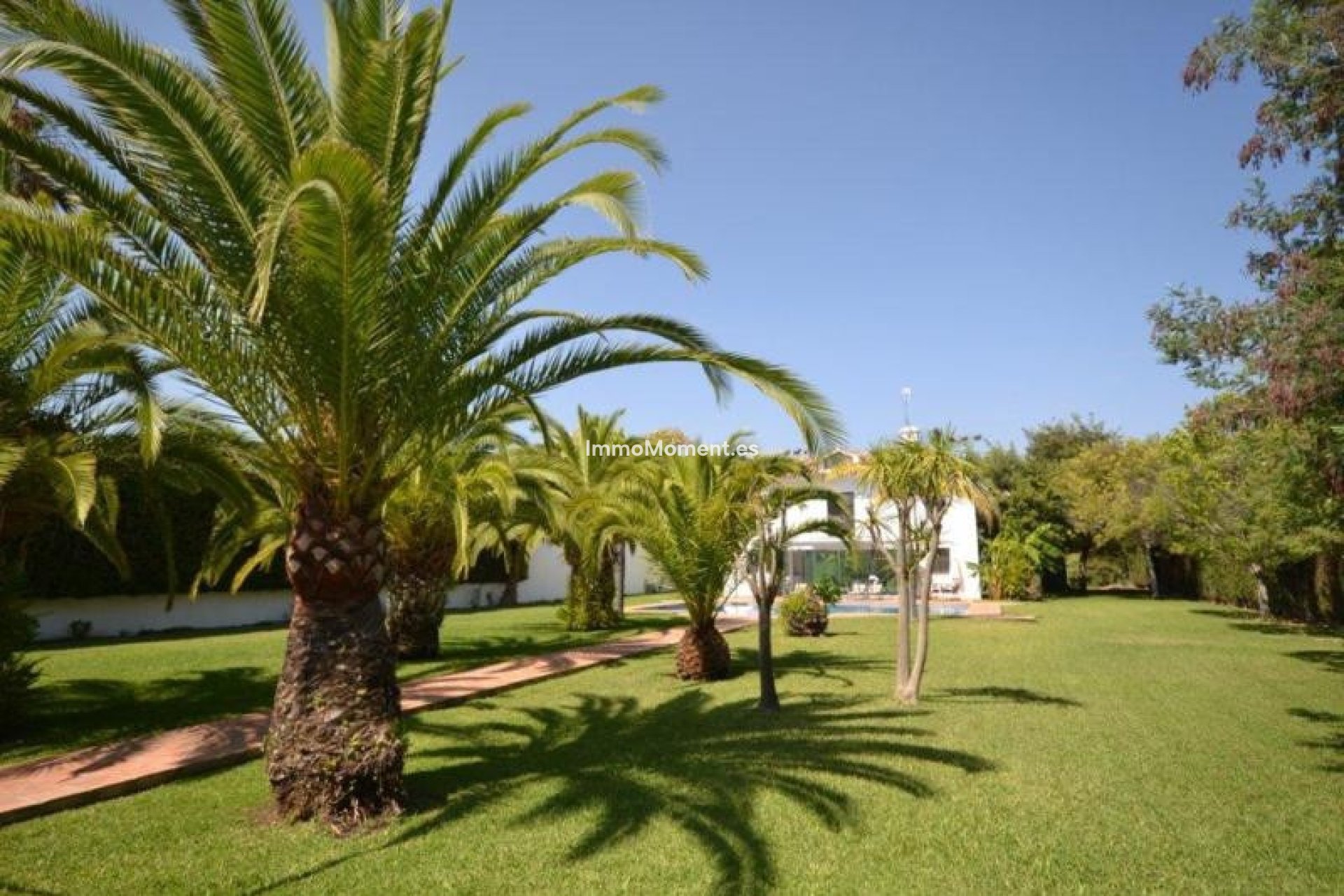Wiederverkauf - Freistehende Villa - Marbella - Guadalmina Baja