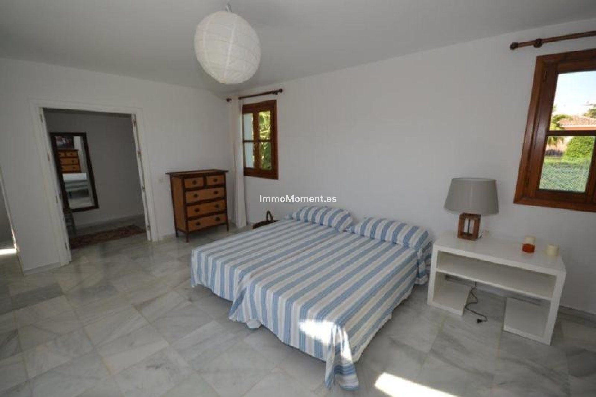 Wiederverkauf - Freistehende Villa - Marbella - Guadalmina Baja