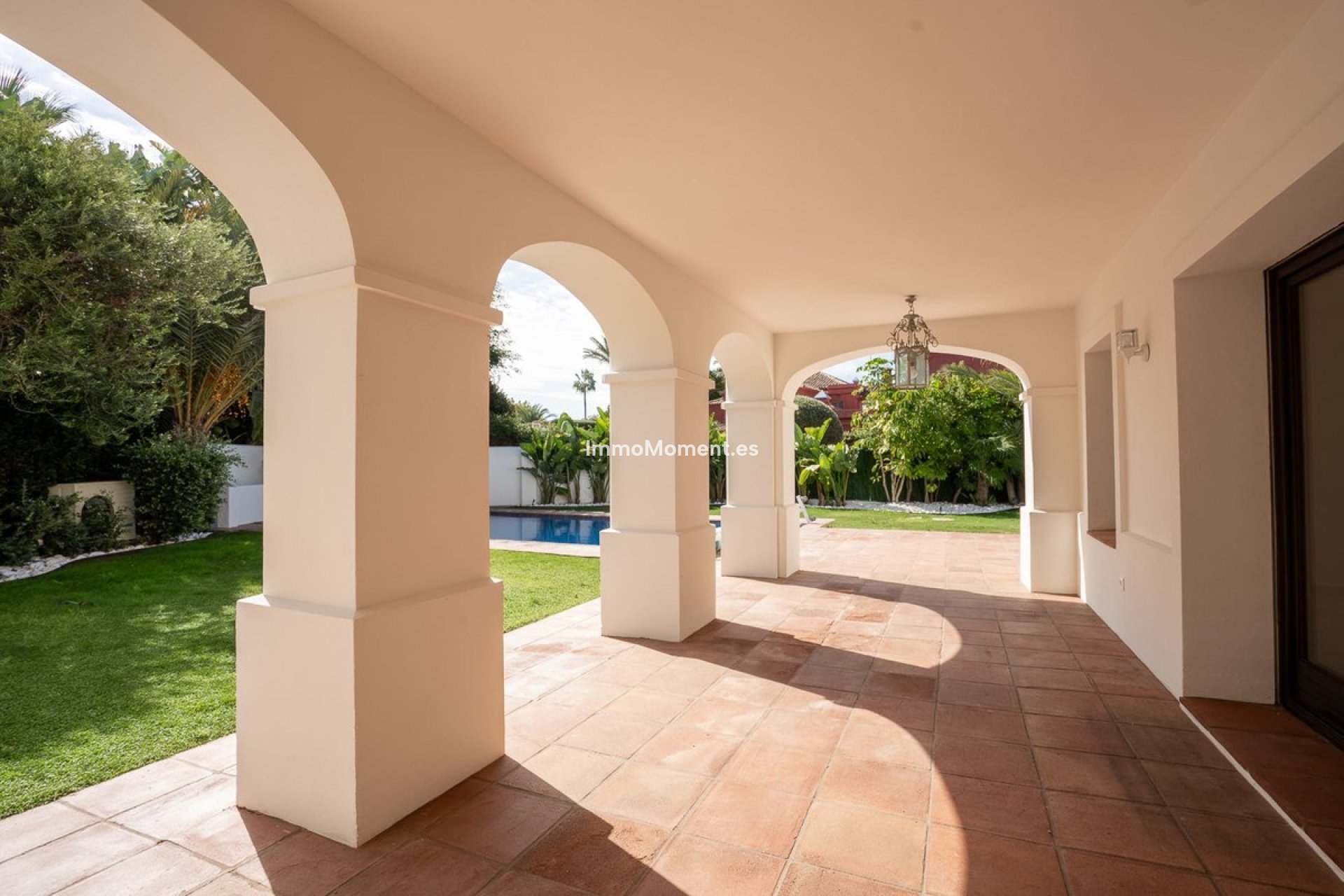 Wiederverkauf - Freistehende Villa - Marbella - Guadalmina Baja