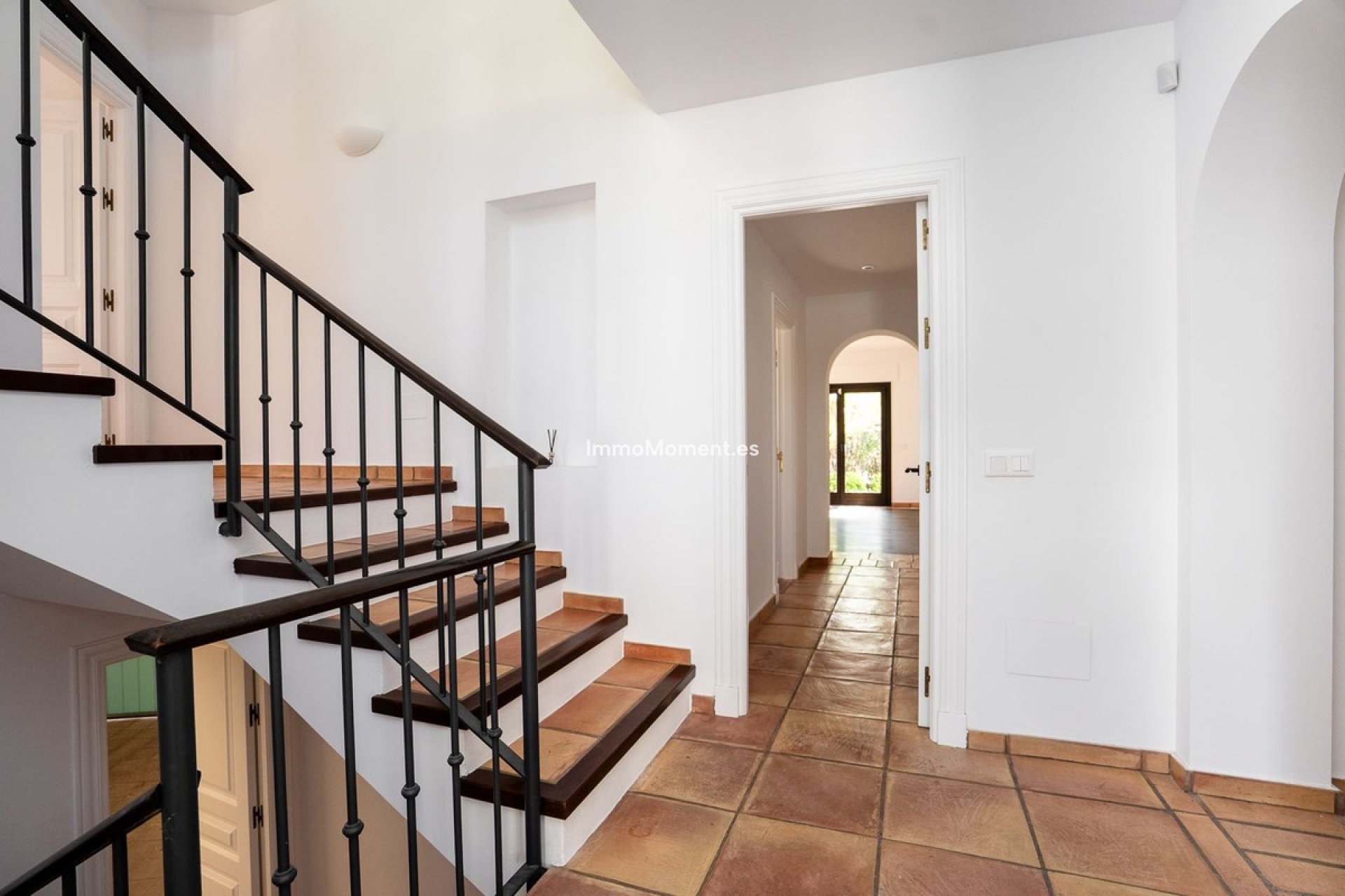 Wiederverkauf - Freistehende Villa - Marbella - Guadalmina Baja