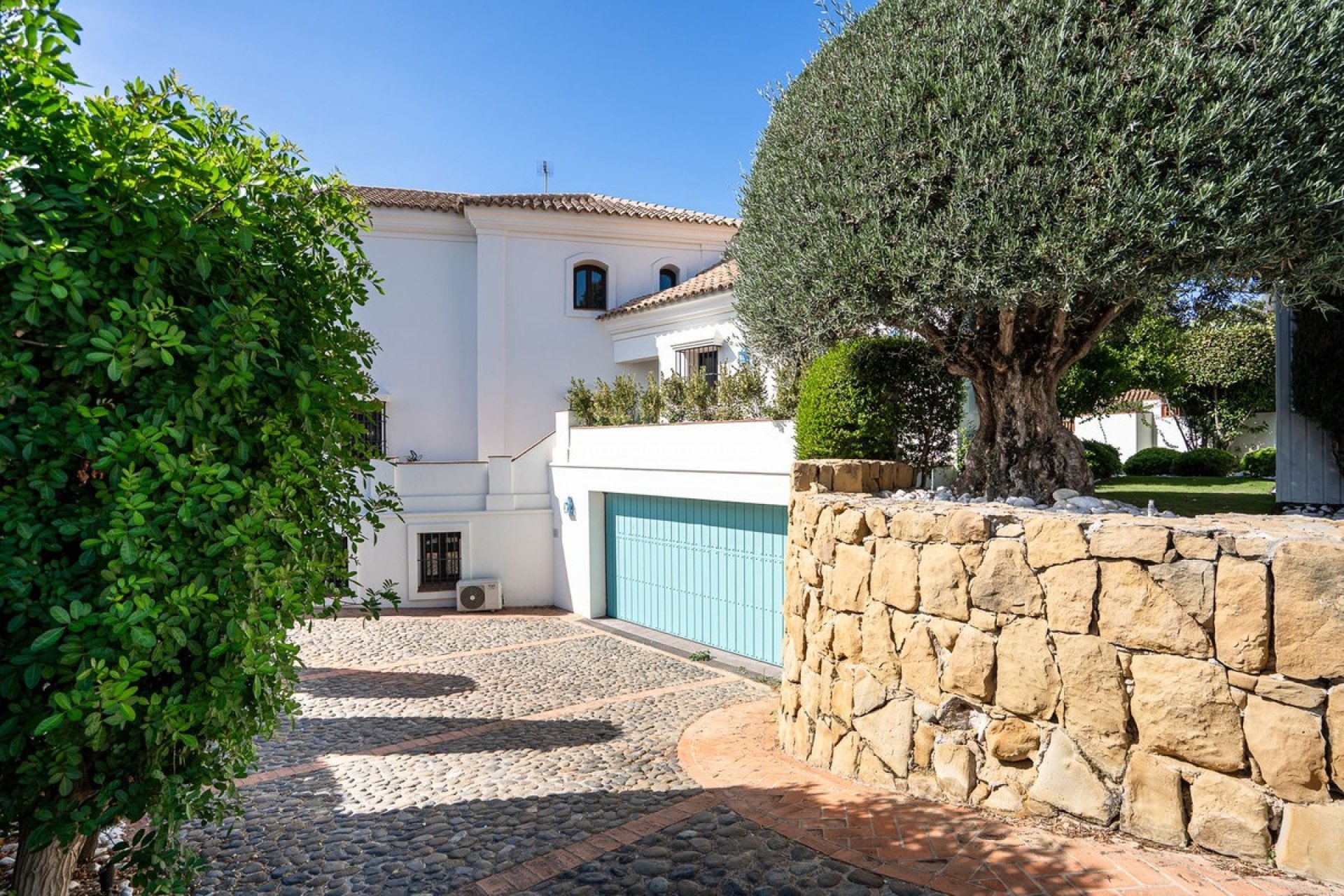 Wiederverkauf - Freistehende Villa - Marbella - Guadalmina Baja