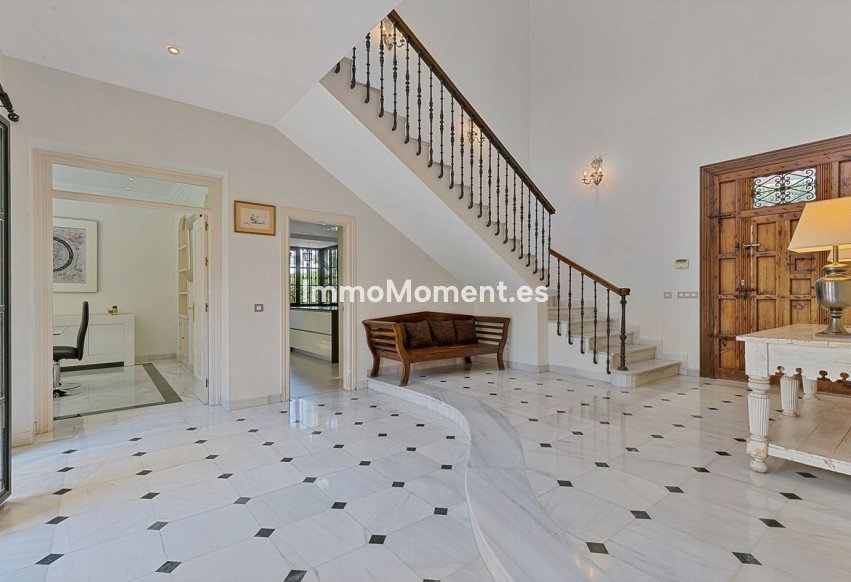 Wiederverkauf - Freistehende Villa - Marbella - Guadalmina Baja