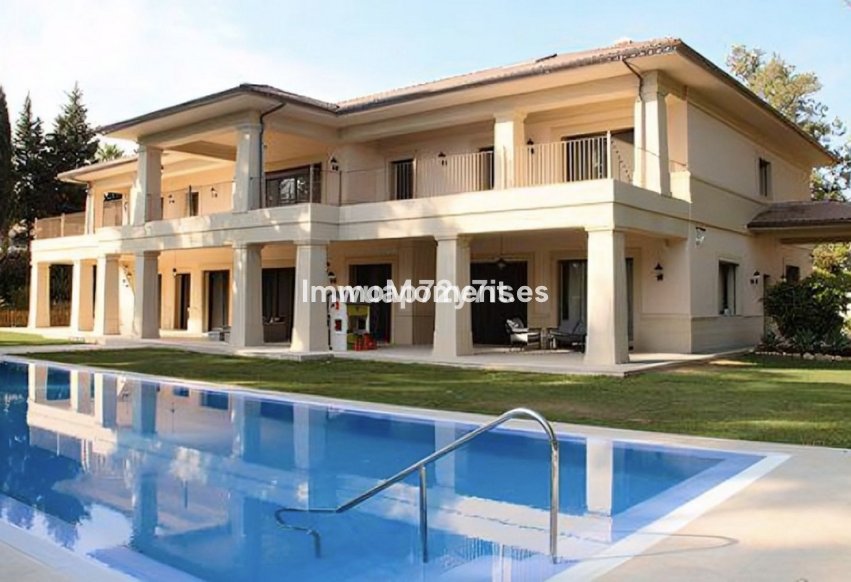 Wiederverkauf - Freistehende Villa - Marbella - Guadalmina Baja