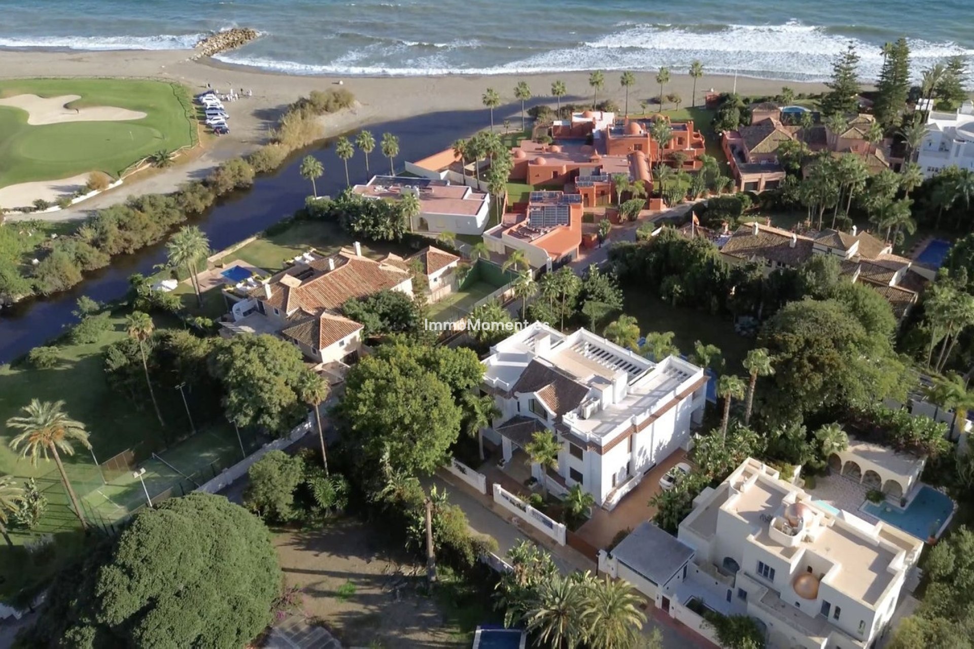 Wiederverkauf - Freistehende Villa - Marbella - Guadalmina Baja