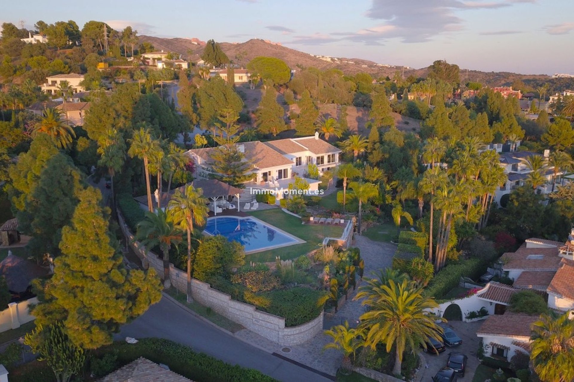 Wiederverkauf - Freistehende Villa - Marbella - Hacienda Las Chapas