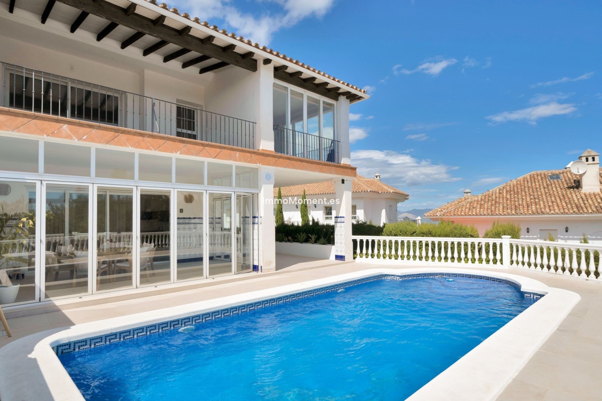 Wiederverkauf - Freistehende Villa - Marbella - La Mairena