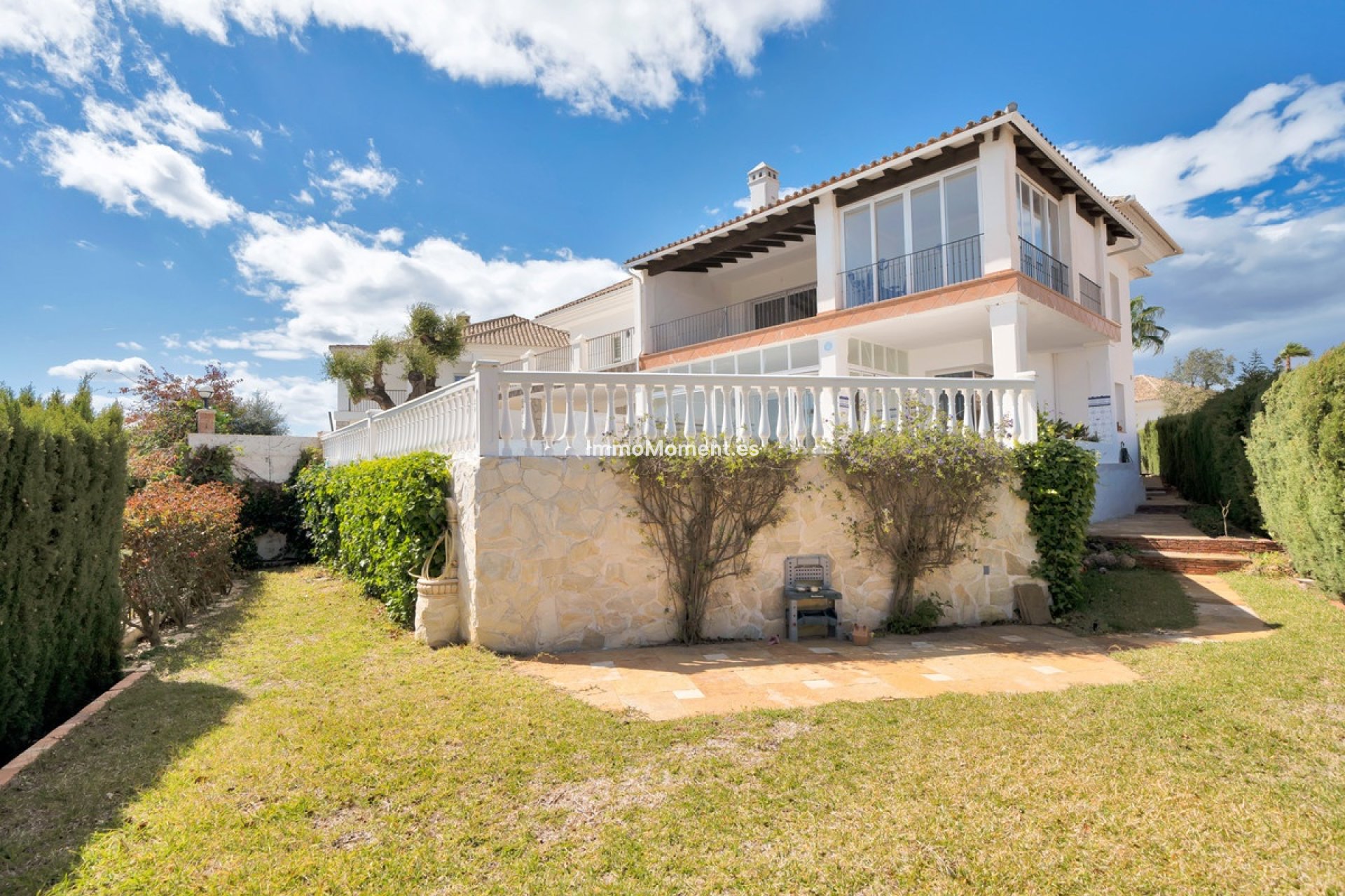 Wiederverkauf - Freistehende Villa - Marbella - La Mairena