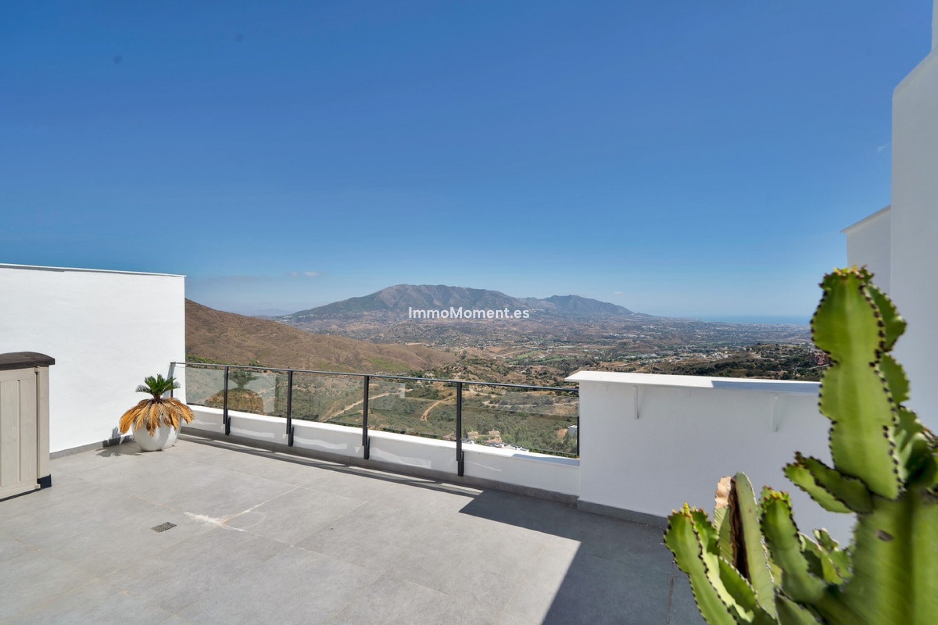 Wiederverkauf - Freistehende Villa - Marbella - La Mairena
