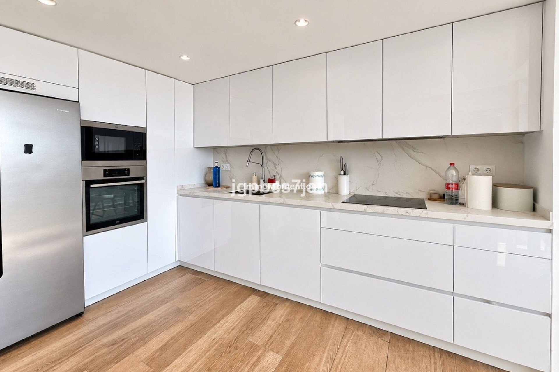 Wiederverkauf - Freistehende Villa - Marbella - La Mairena