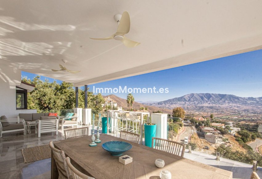 Wiederverkauf - Freistehende Villa - Marbella - La Mairena