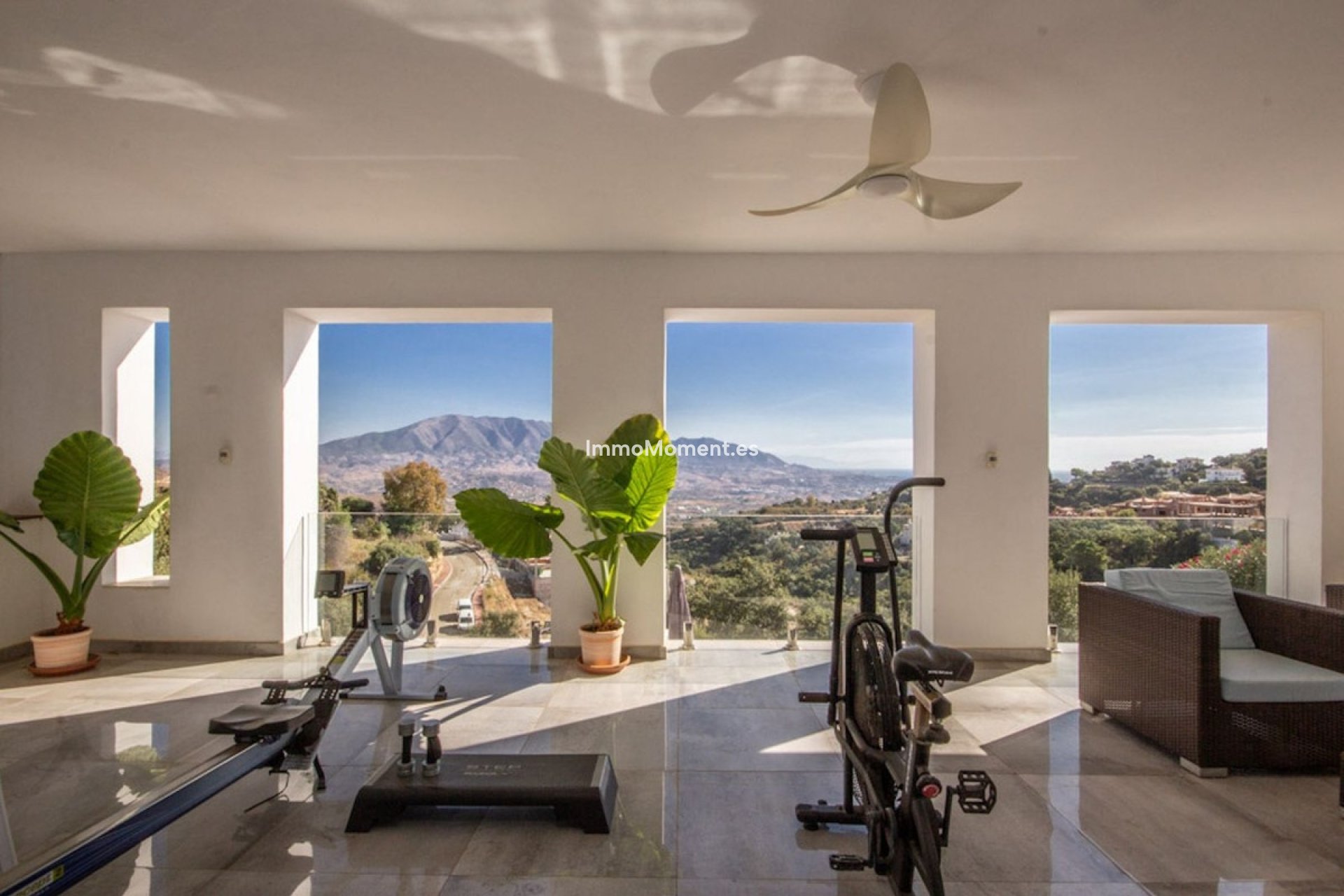 Wiederverkauf - Freistehende Villa - Marbella - La Mairena
