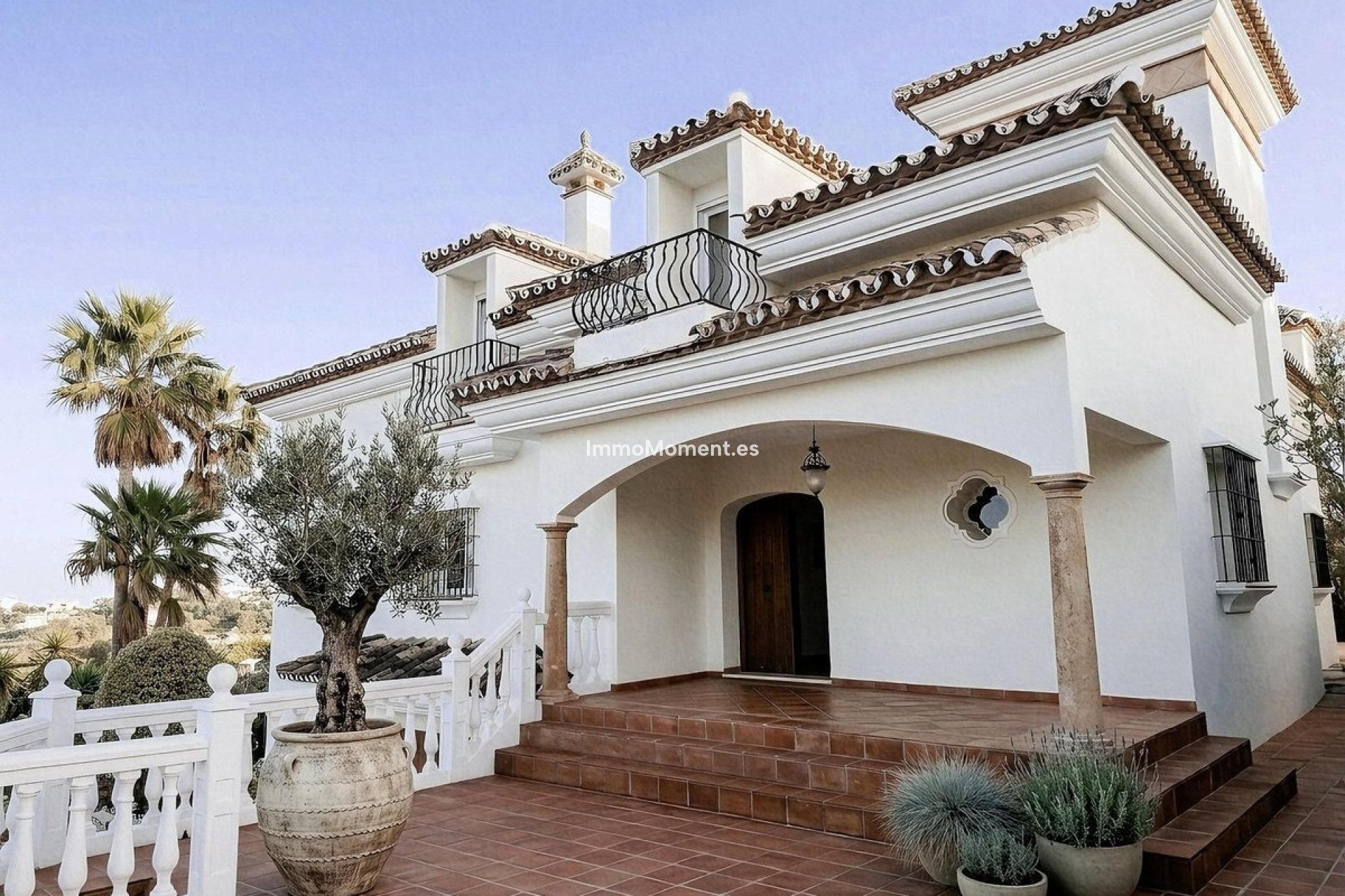 Wiederverkauf - Freistehende Villa - Marbella - La Mairena
