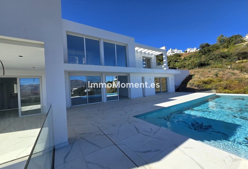 Wiederverkauf - Freistehende Villa - Marbella - La Mairena