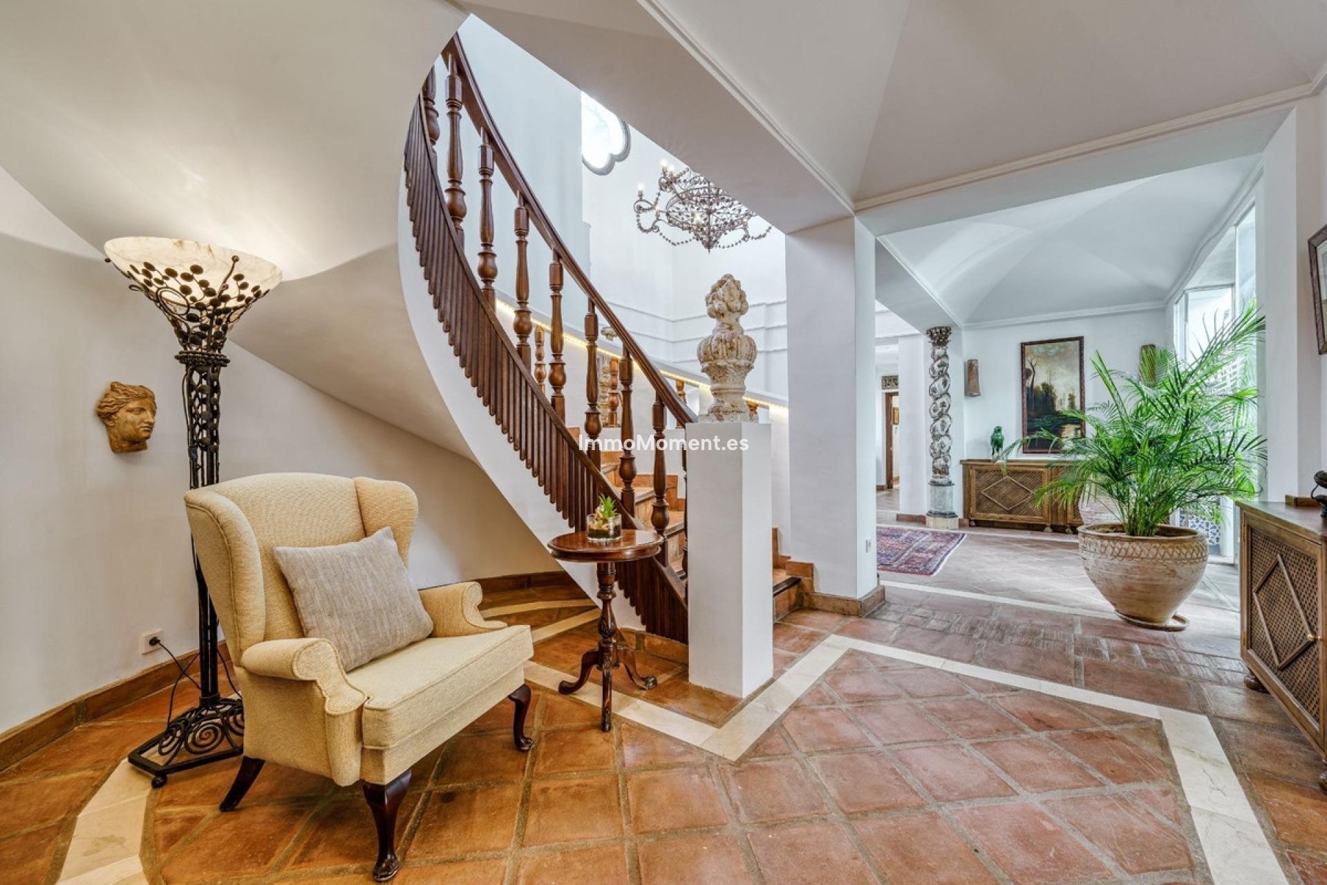 Wiederverkauf - Freistehende Villa - Marbella - La Mairena