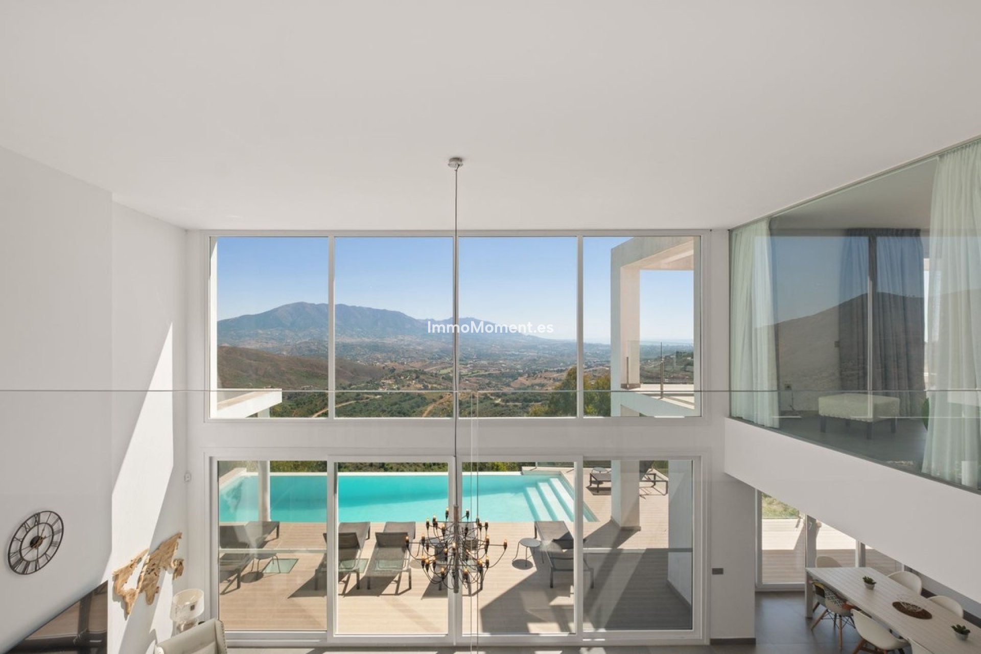 Wiederverkauf - Freistehende Villa - Marbella - La Mairena