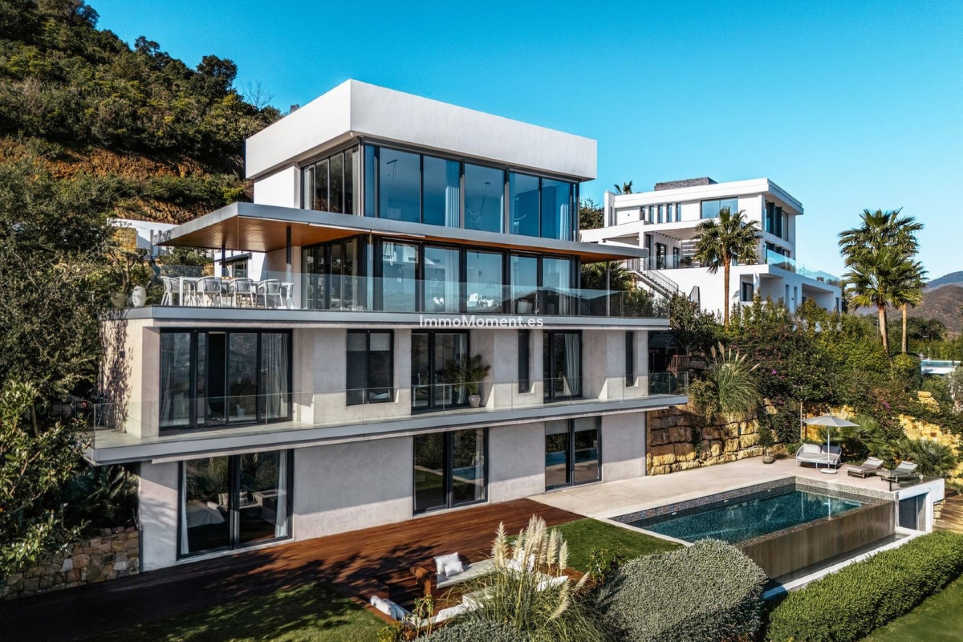 Wiederverkauf - Freistehende Villa - Marbella - La Mairena