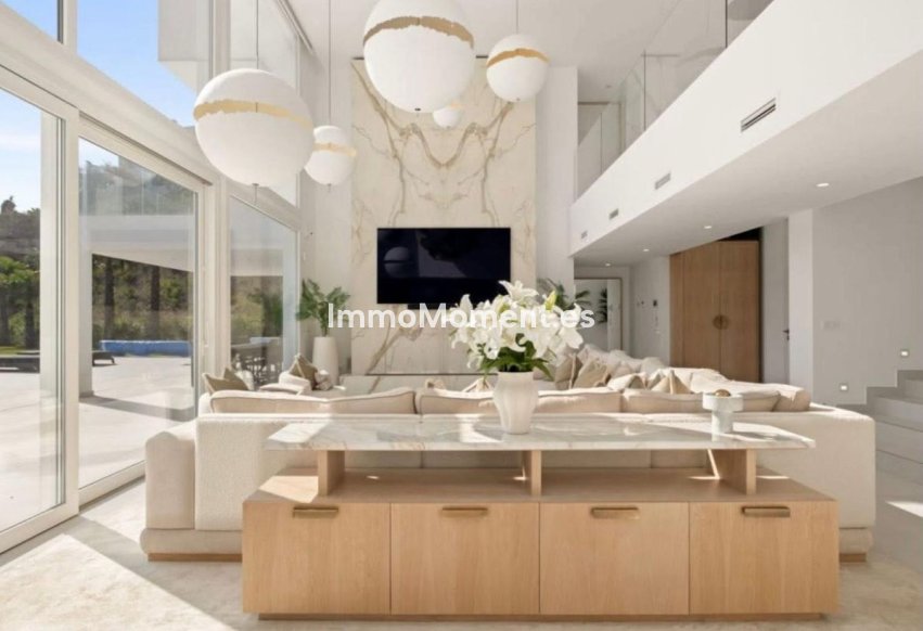 Wiederverkauf - Freistehende Villa - Marbella - La Mairena